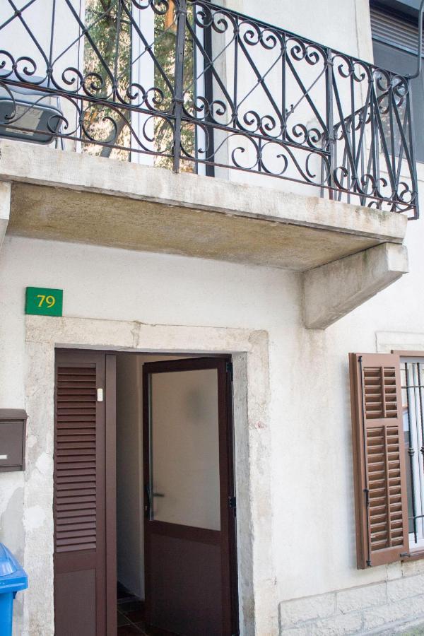 Ferienwohnung White Orchid Pula Exterior foto