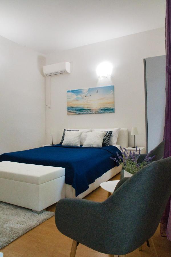 Ferienwohnung White Orchid Pula Exterior foto