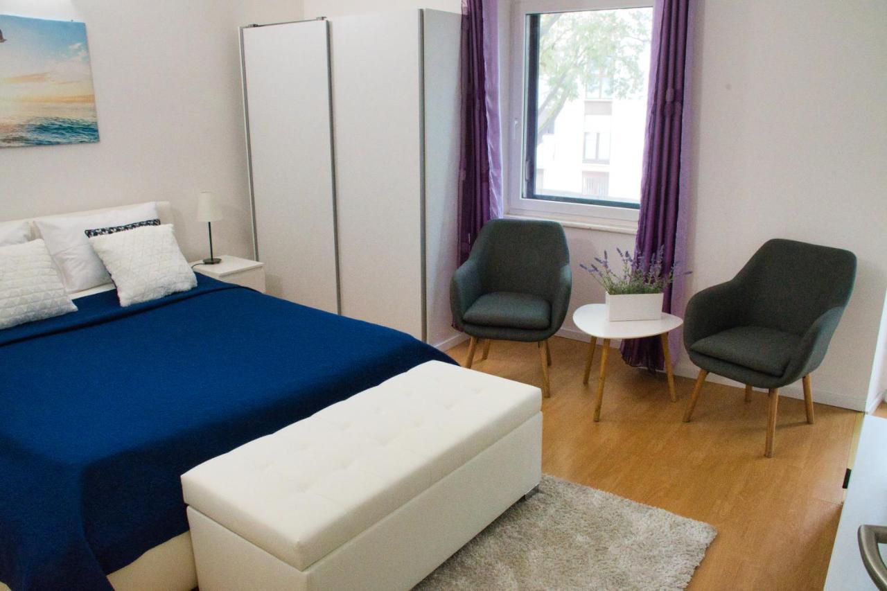 Ferienwohnung White Orchid Pula Exterior foto